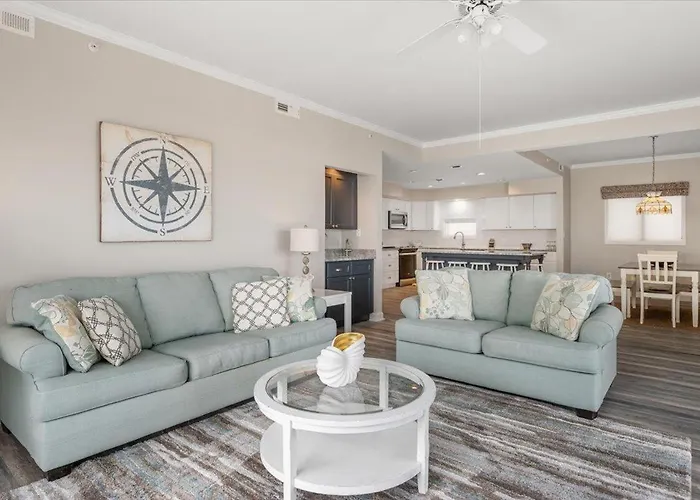 Holiday home One Of A Kind Ocean Front 3 Bedroom In North Oc With Private Garage! *