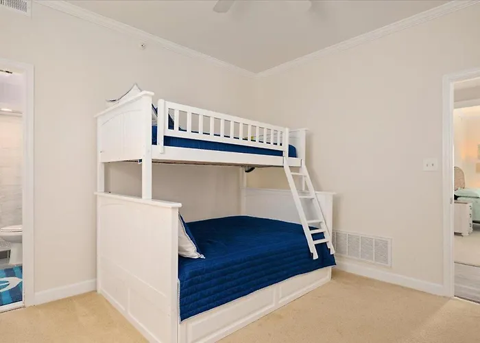 Holiday home One Of A Kind Ocean Front 3 Bedroom In North Oc With Private Garage! Ocean City