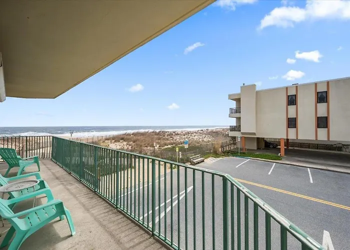 Holiday home One Of A Kind Ocean Front 3 Bedroom In North Oc With Private Garage! Ocean City