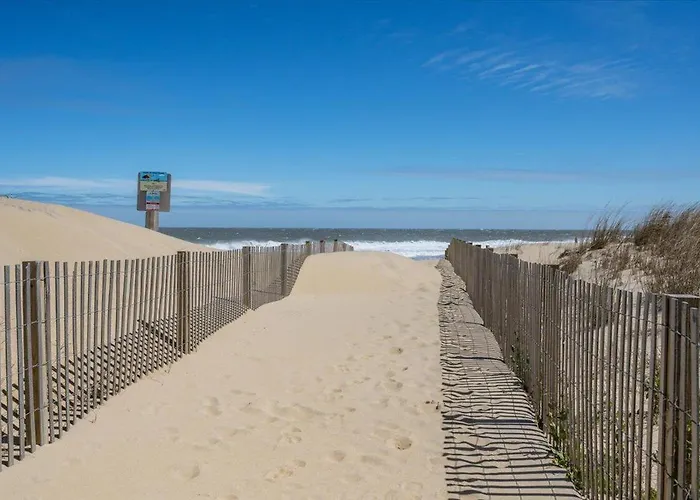 Holiday home One Of A Kind Ocean Front 3 Bedroom In North Oc With Private Garage!
